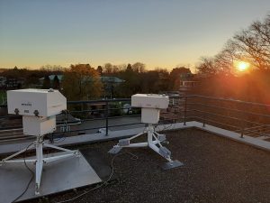 Spektralradiometer messen Ozon und UV-Strahlung in Uccle bei Brüssel, Belgien