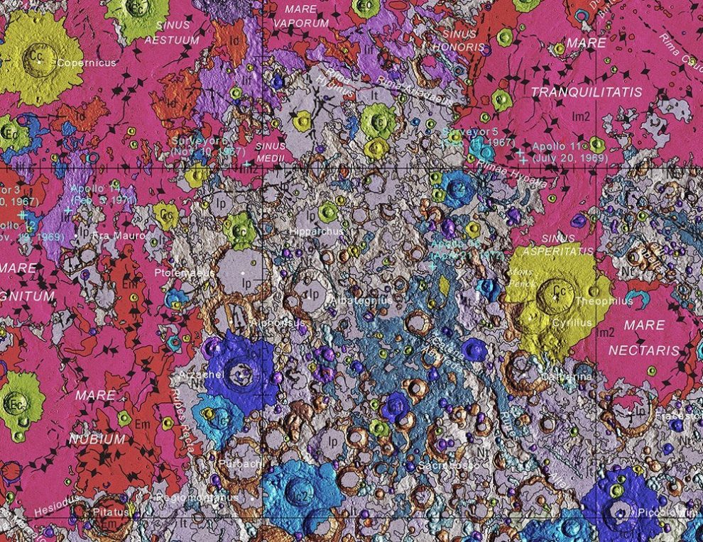 Erste lückenlose geologische Karte des Mondes - Mondkarte zeigt