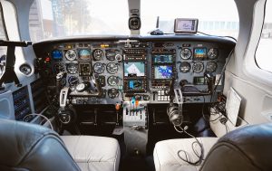 Flugzeugcockpit